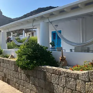 La Sirena パナレーア